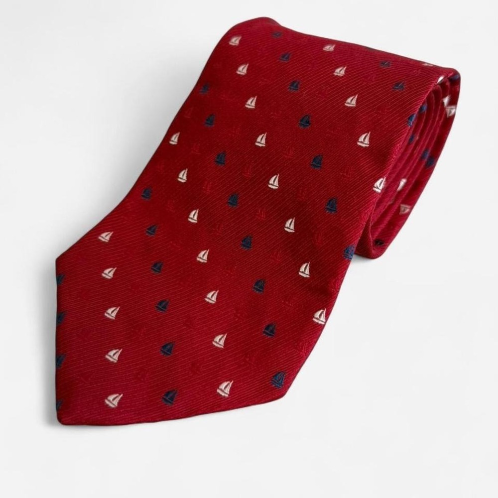 Tommy Hilfiger silk tie with multicoloured sail‎ boats #preppy #officewear